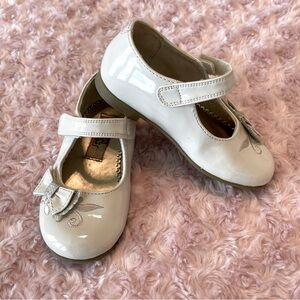 Girls Rachel Beige Dress Shoes